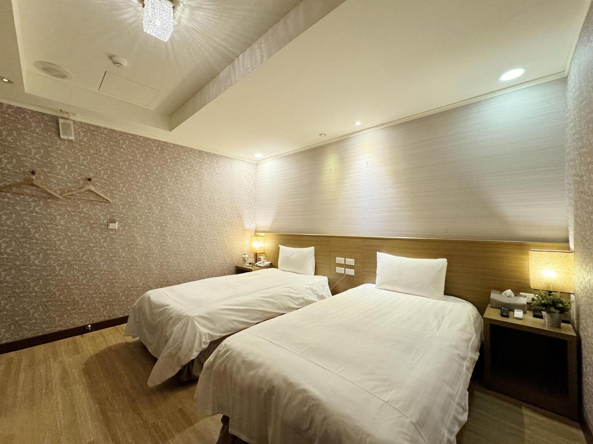 Finders Hotel Hualien Wen Hua Szoba fotó
