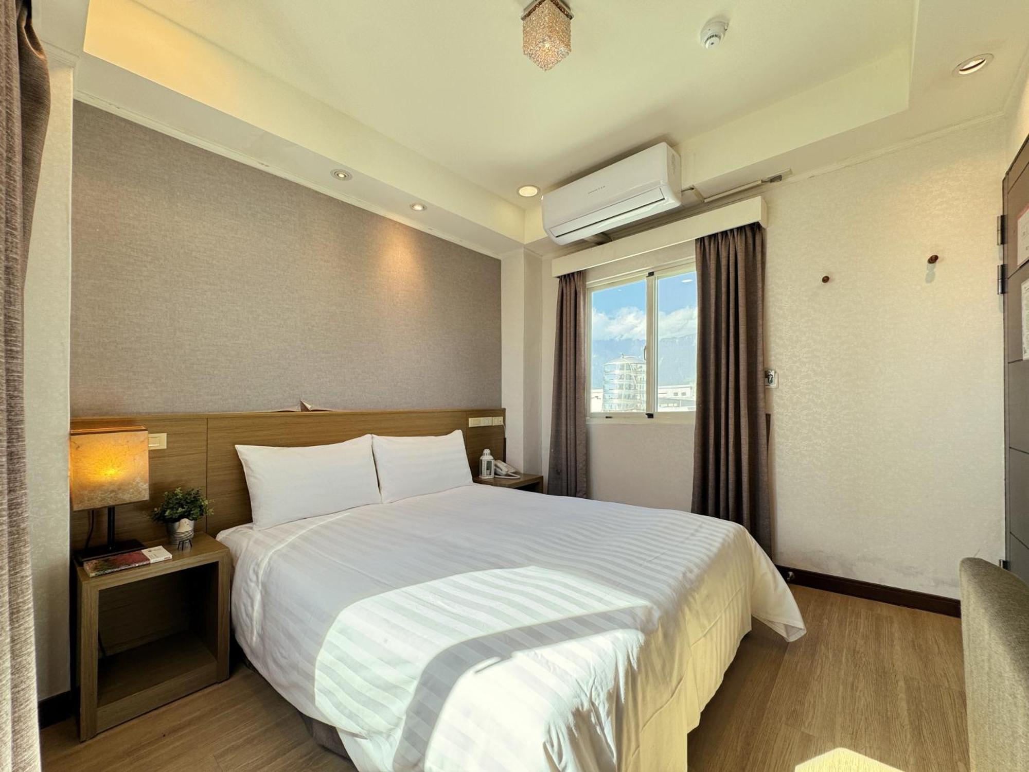 Finders Hotel Hualien Wen Hua Szoba fotó